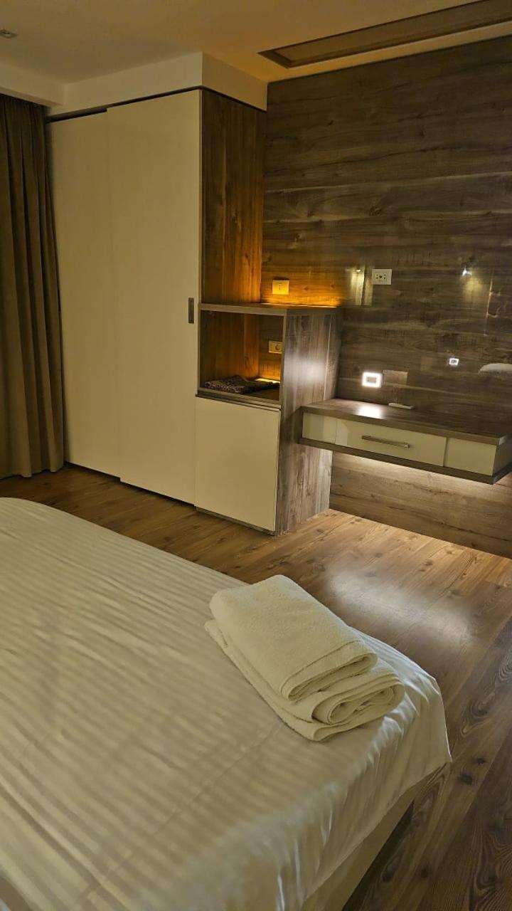 Sheraton Ocean 503 - Private Apartments 카이로 외부 사진